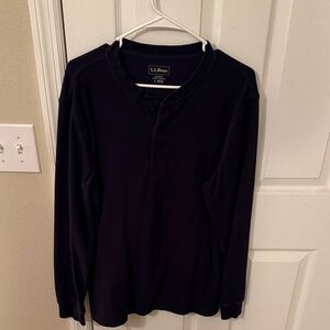 L.L. Bean Men's Dark Blue Long Sleeve Henley
